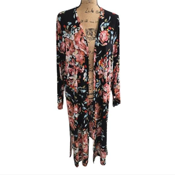 Torrid Floral Black and Pink  Cardigan Open Front Longline Sweater Size 2 - Picture 5 of 11